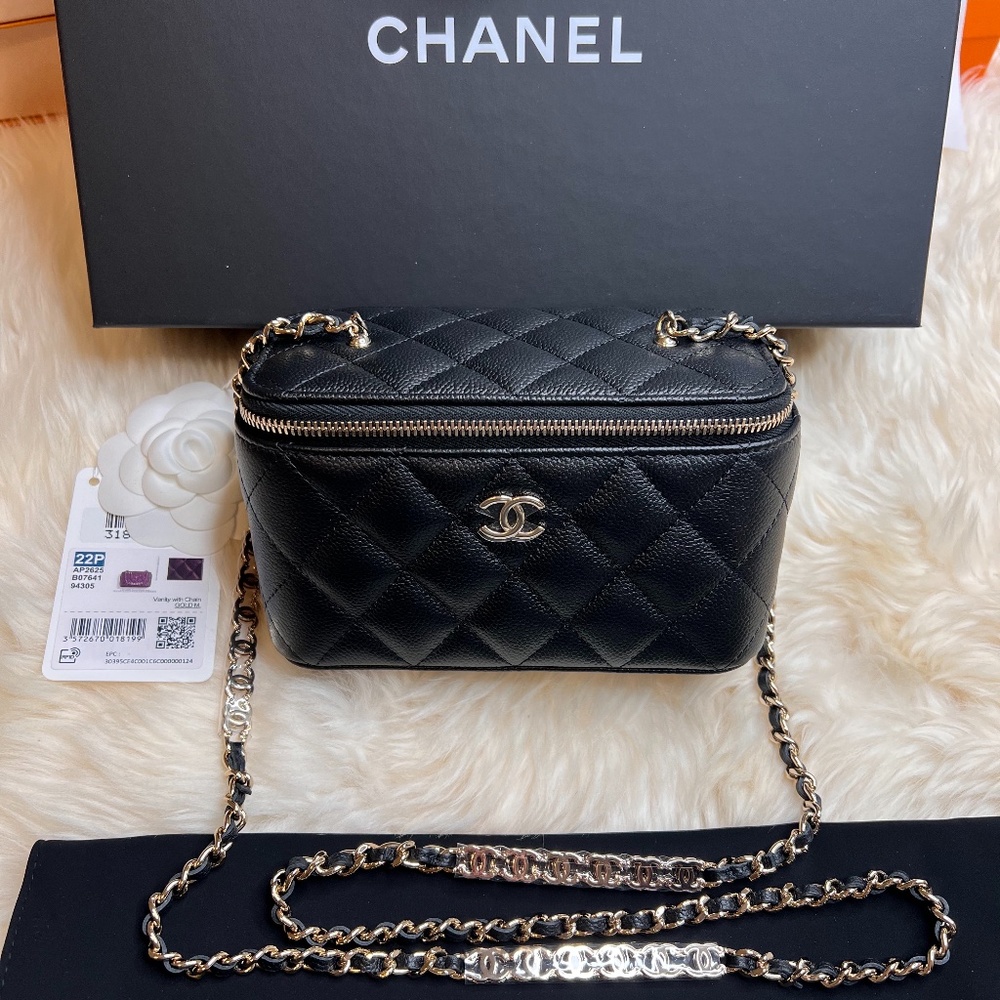 ❌NFS❌ CHANEL Black Caviar Rectangular Vanity With Light Gold